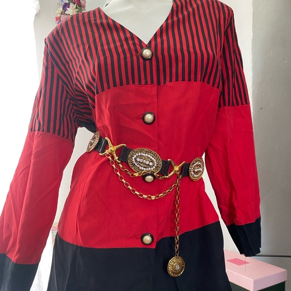 Vintage black and red blouse - Picture 1 of 9